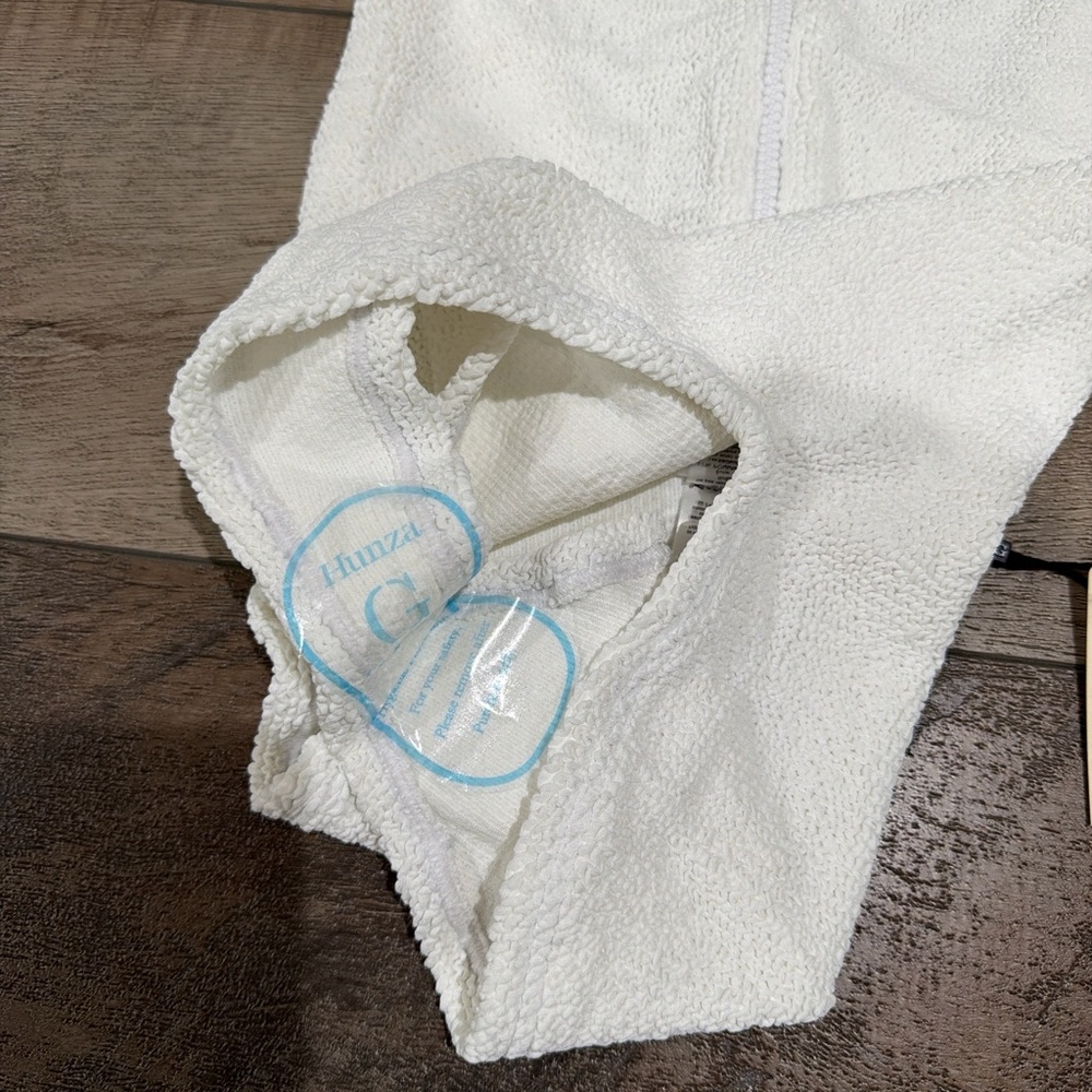 Hunza G Dallas one piece swimsuit in white NWT - Picture 4 of 7